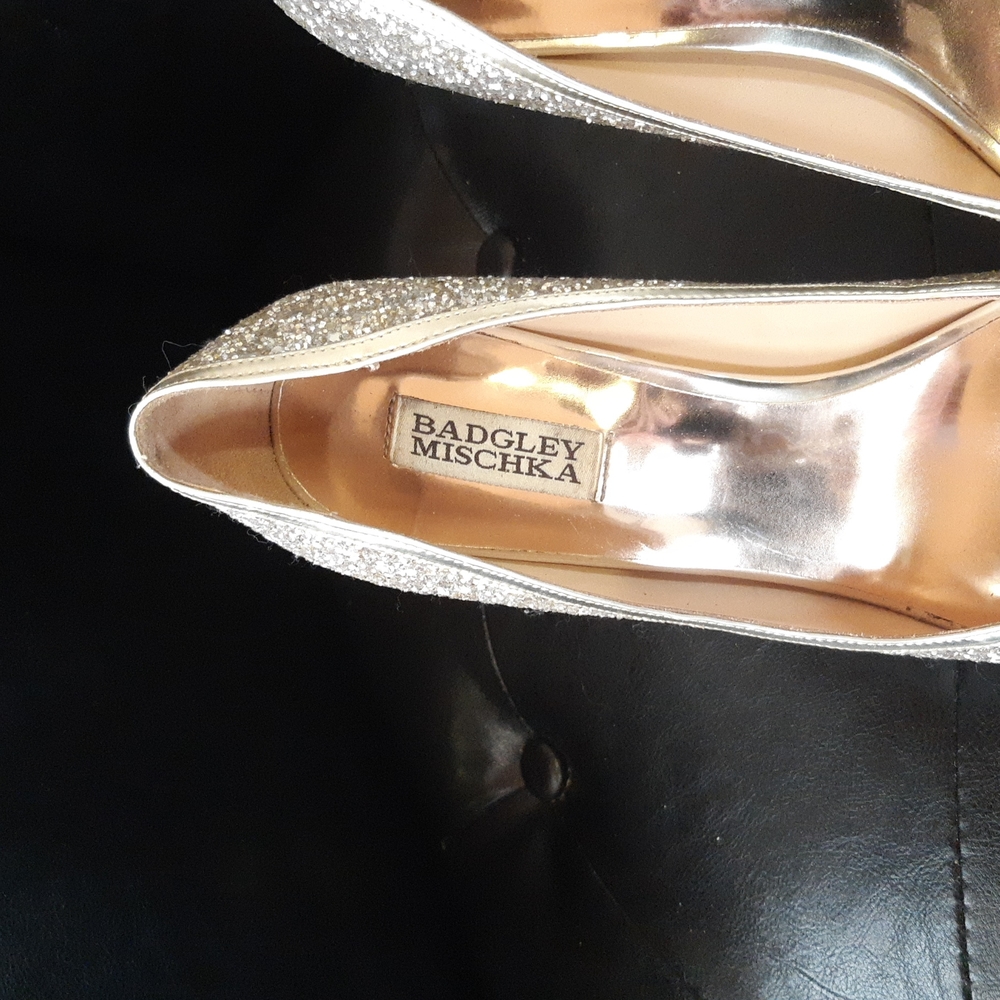 Badgley Mischka size 9.5 heels - Picture 14 of 16
